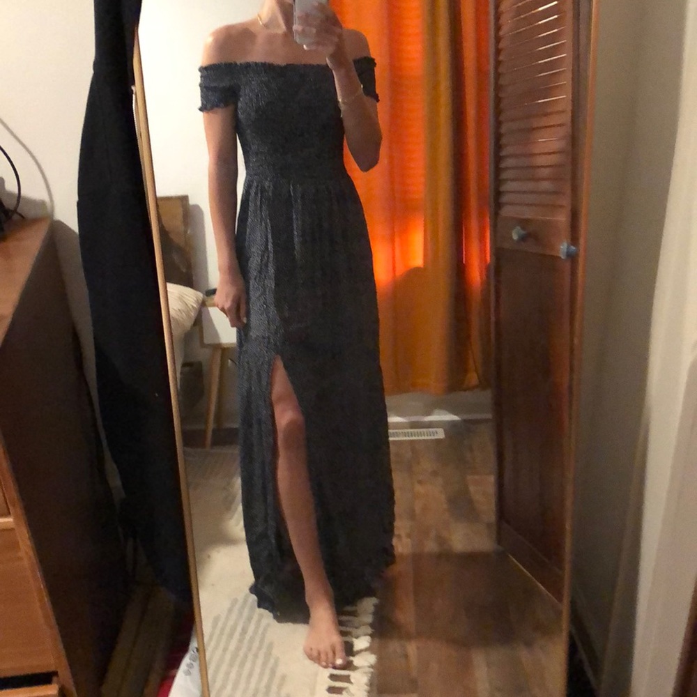 Navy maxi dress size s